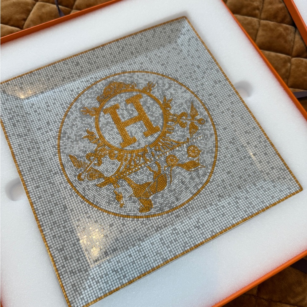 Hermès Decorative Plate with Gold Detailing